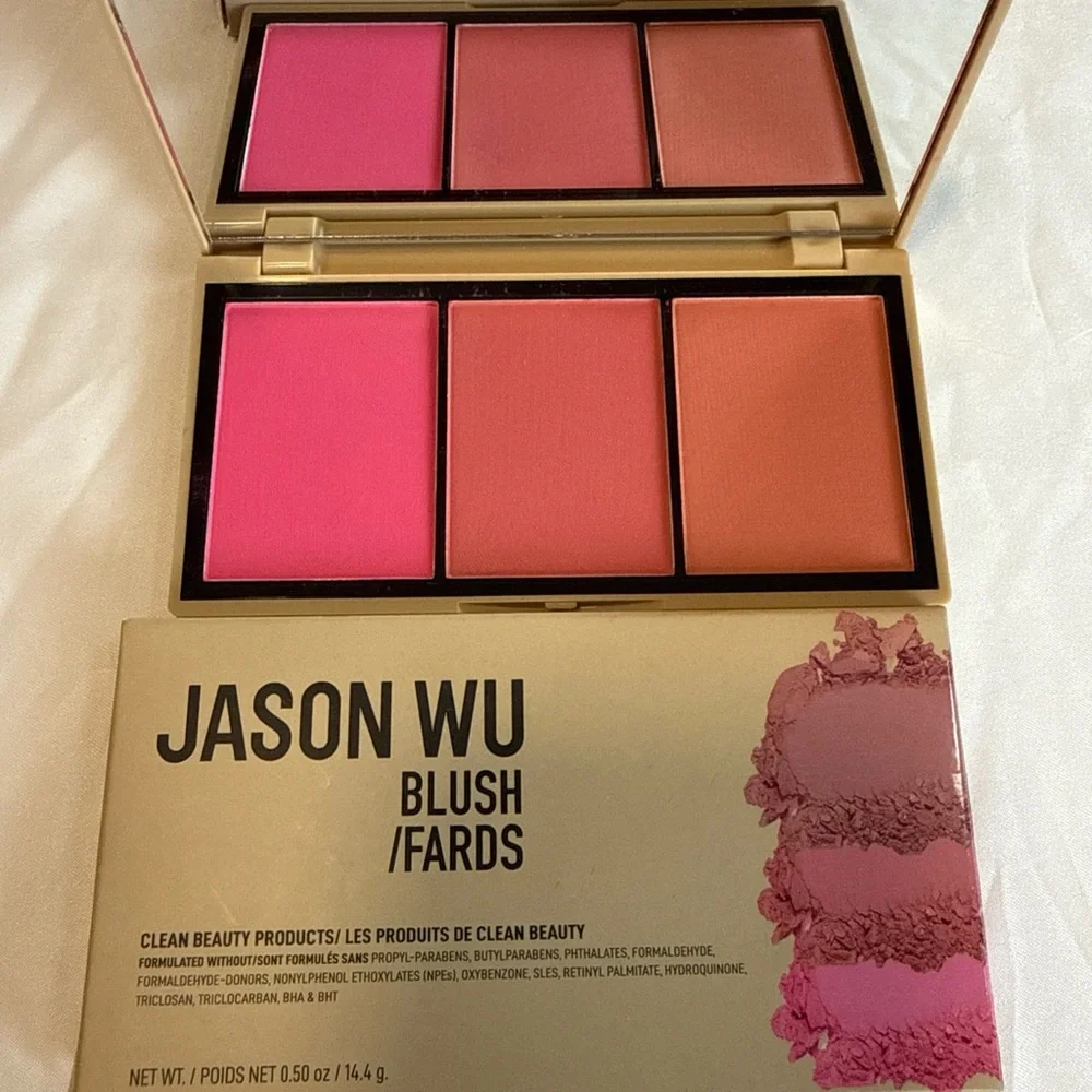 Jason‎ Wu Vibrant Blush Palette - Bold Pink and Soft Peach